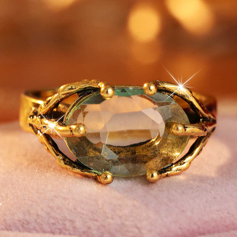 Ladies' Vintage Tree Branch Wrapped Ring